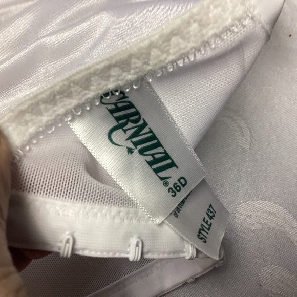 CARNUEL LONG Line. BRA 36 D new white hook back lace front - Picture 2 of 6